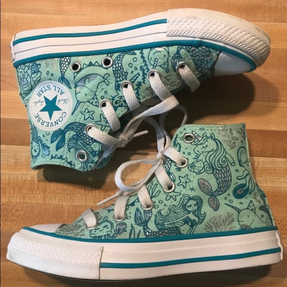 Converse SOLD